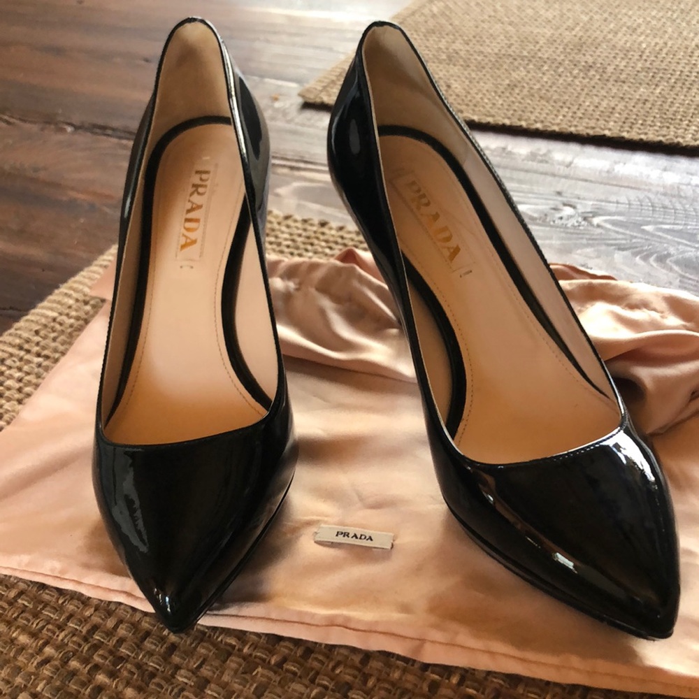 Prada patent leather 80mm heels size 38